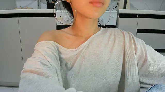 Mia_Meow_ live