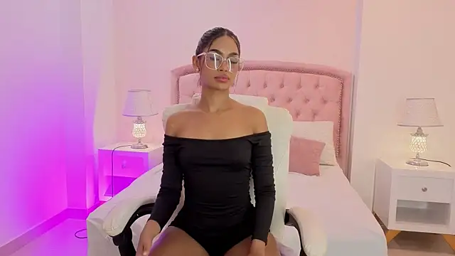 ChloeMoon9 live