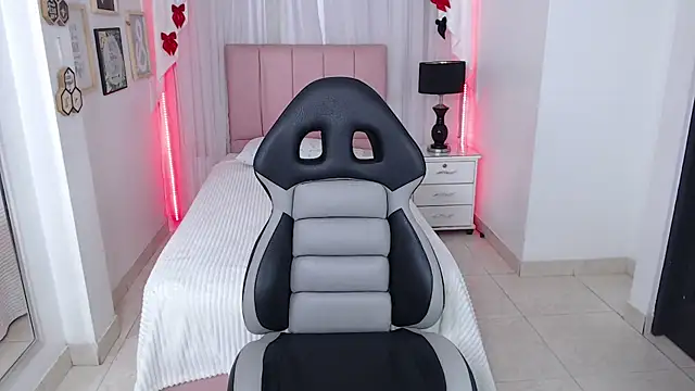 Ivyy_Crystal live