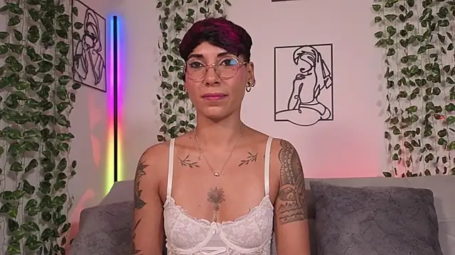 MiaMorgan_ live