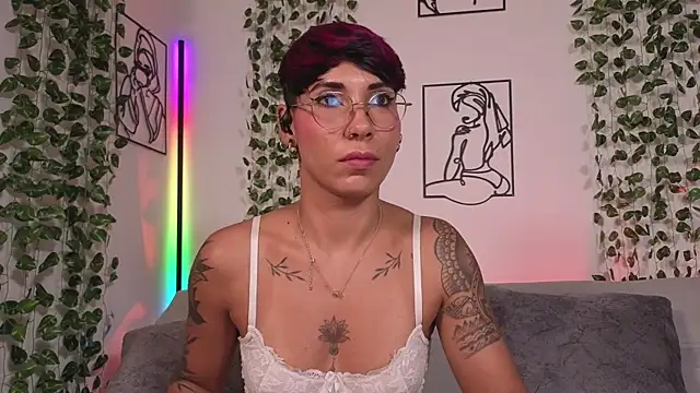 MiaMorgan_ live