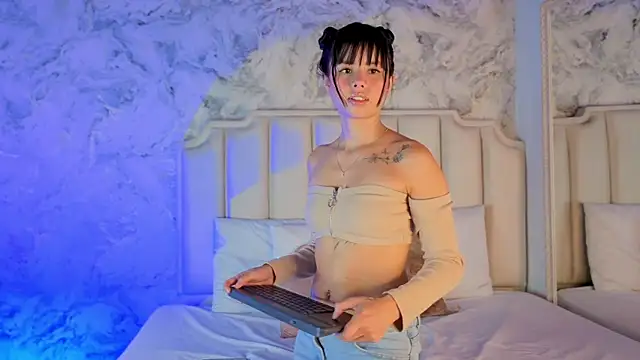 Tamara_Ferrer live