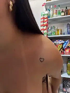 Sara_fun live
