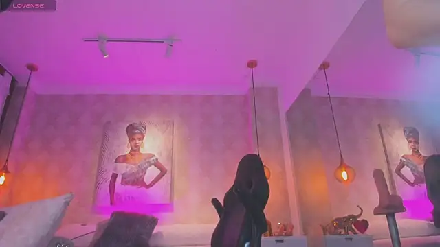 Shantall__ live