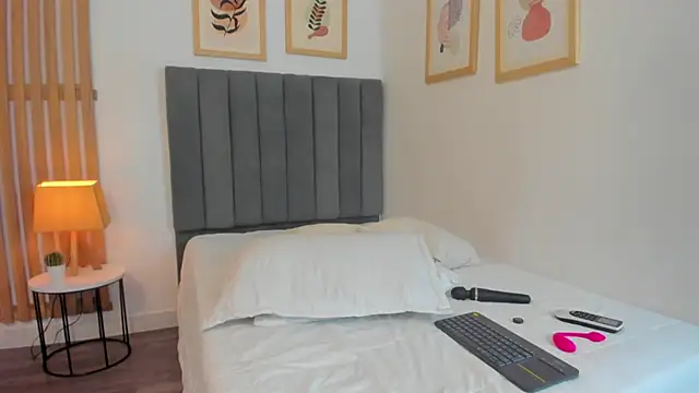 DeniseBurton live