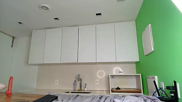 Susan_Backer live