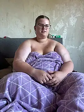 CurvyPaar2 live