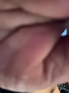 MiaDiamod live