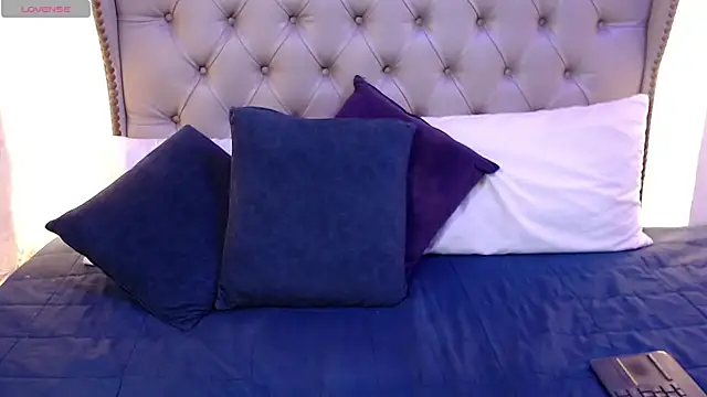 Liiamthompson live