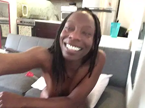 littyleesh1 live