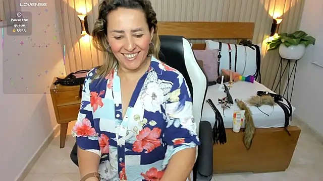 luciana_ballesteros_ live