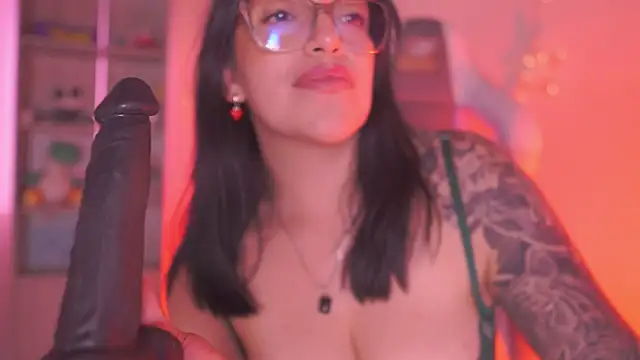 Madison_Mayer_ live