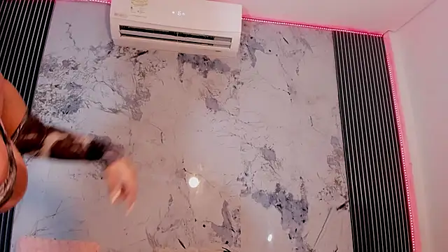 elena_wolff live