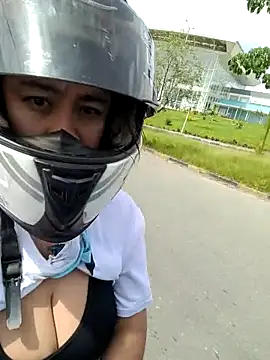 Yuli_x97 live