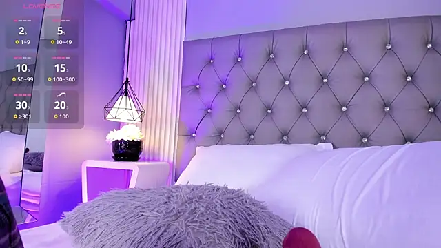 LunaBloomn live