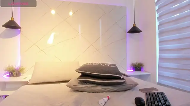 SARAH_COLLENS_ live