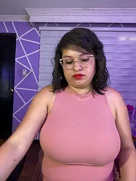 MiiaaJoness live