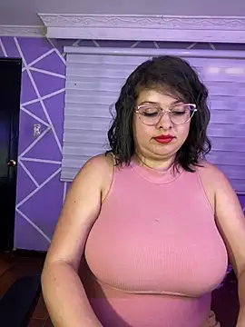 MiiaaJoness live