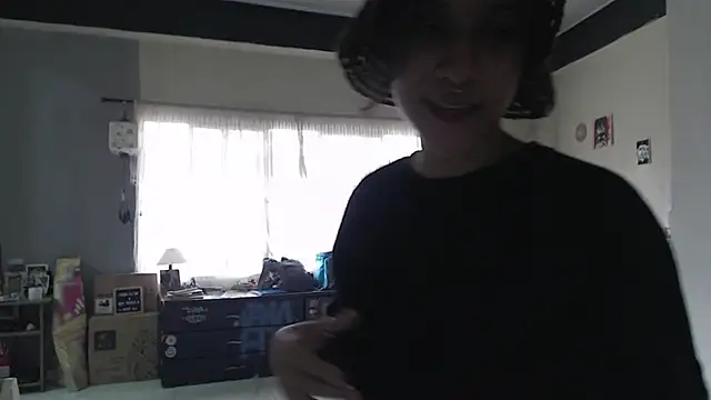 AlinaWoolf_ live