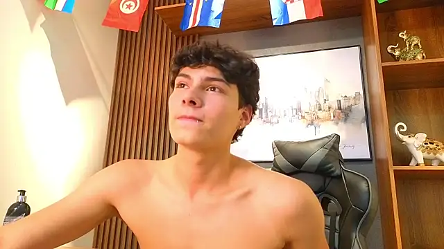Esteban_Fire live