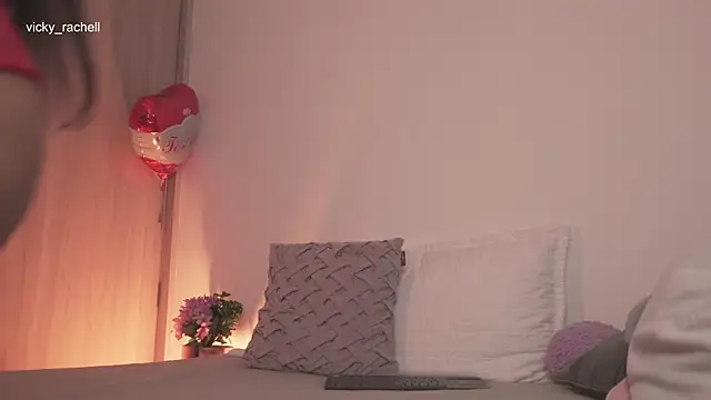 vicky_rachell live