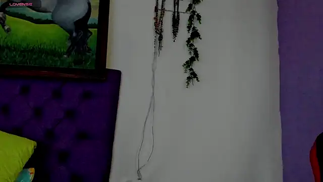 Cloeandtyfanny live