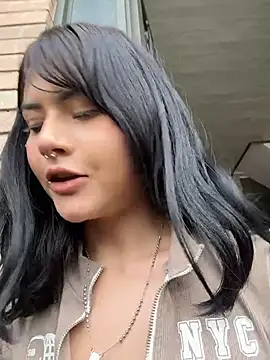 TatiLee live