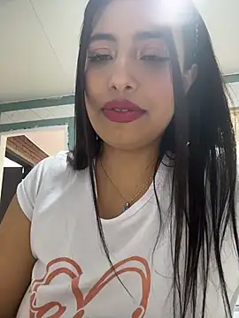 TAMMYBLACKK live