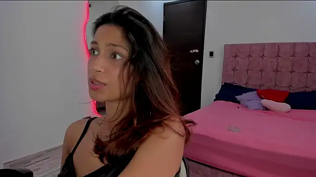 cora_22 live