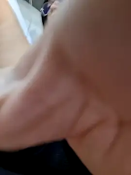 -VICKKY live
