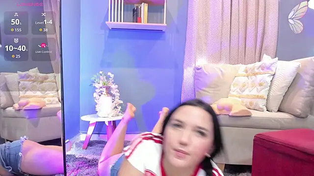 _EmilyJireh_ live