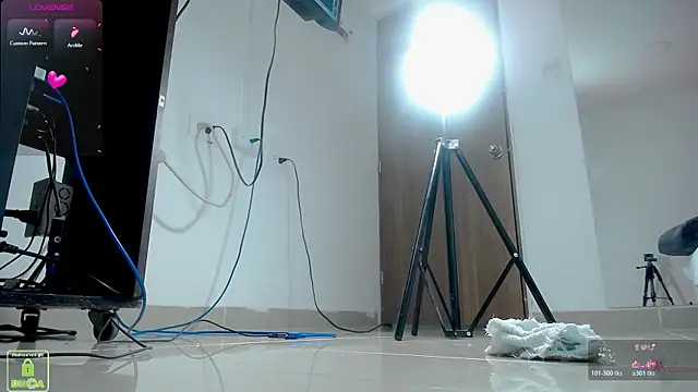 Allisson_w live