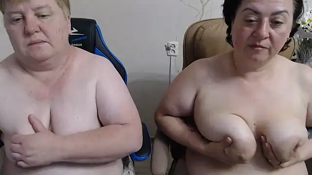 Lindy-Jeanie live