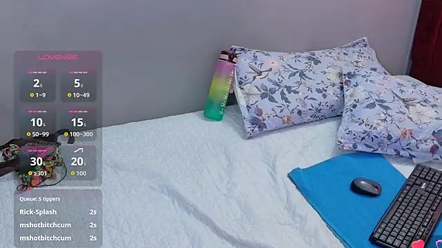 littleaprill live