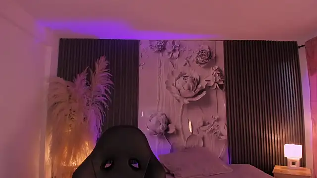 ShaniaDaniels live