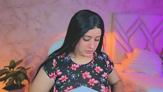 Leaa_Cox live
