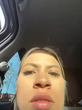 Mia_Rosee1 live
