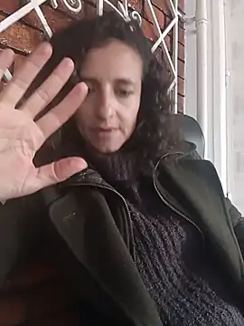 AriannaRussell_ live