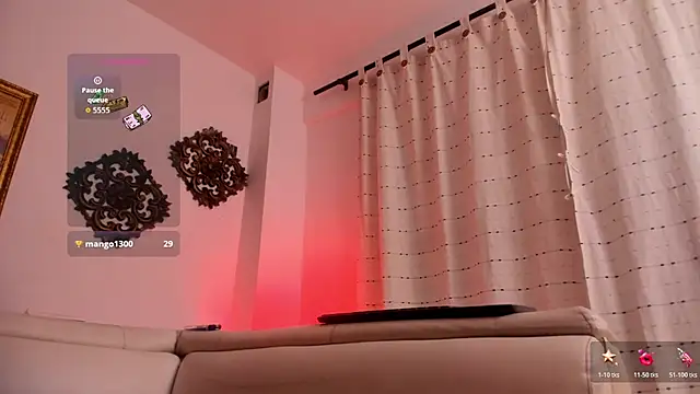 VeronicaGilss live