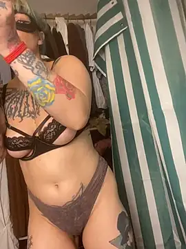 Honeymilky1 live