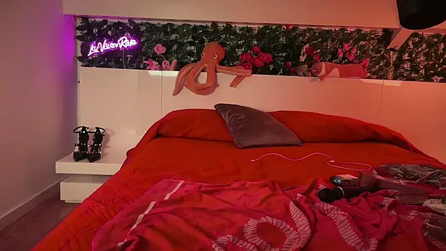 charlyroseblossom profile