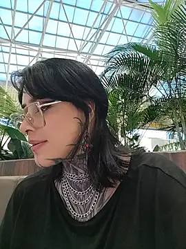 taaylor33 live