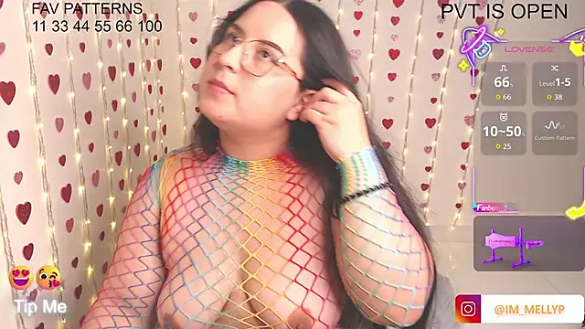 Mellyparker_ live