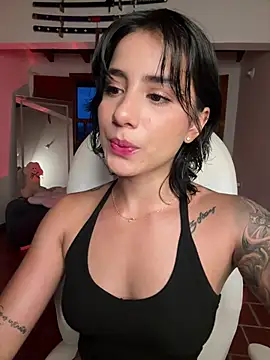Ale_Lewis live