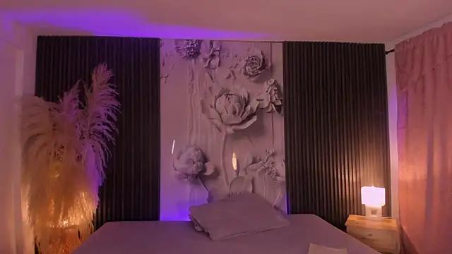 ShaniaDaniels live