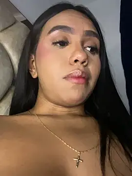 Michelle_johnson_ live