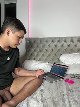 Sarasweet_sex live