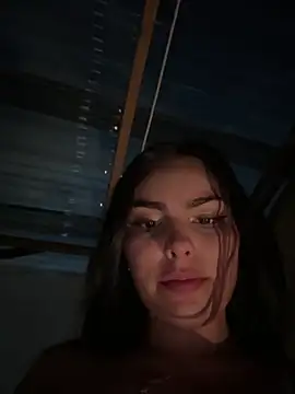 Maddy_Rouse_ live