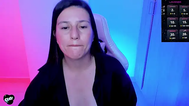 Saskyaa live