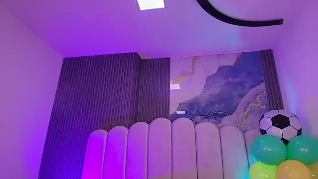 hot_dione live